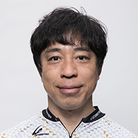 伏見俊昭